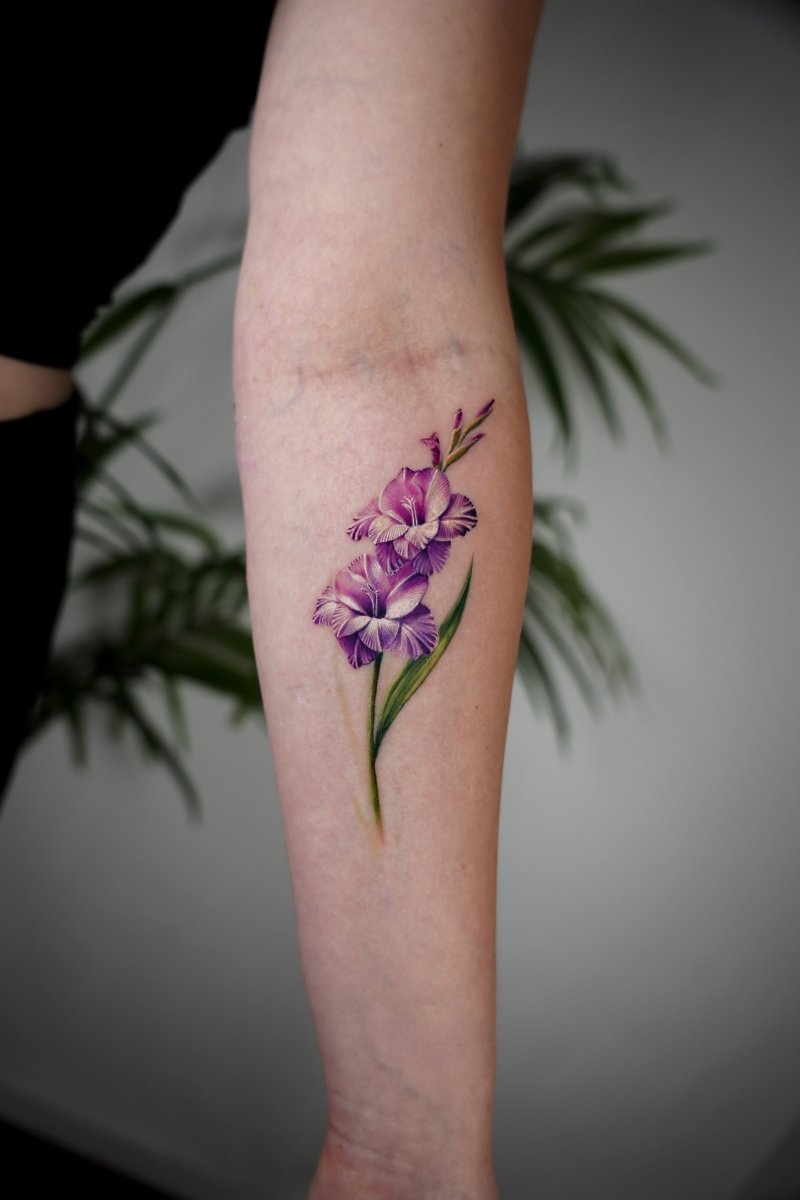 Eden Ronen - עדן רונן – קעקוע מקצועי בסטודיו John Boy Tattoo תל אביב
