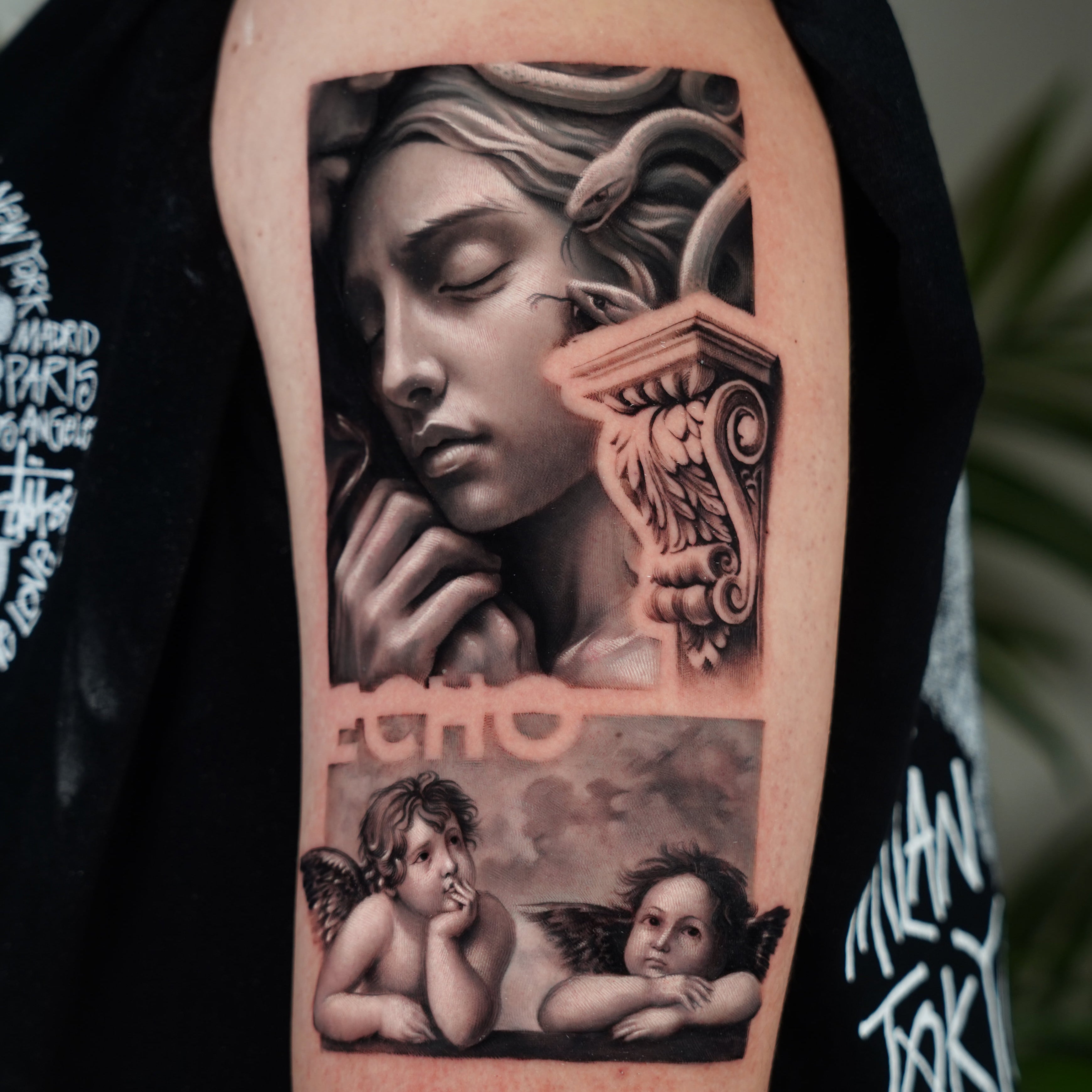 John Boy Tattoo large-tattoo-angel-statue-cherubs-black-and-grey-realism-grand-tatouage-statue-anges-noir-et-gris-tatuaje-grande-estatua-angeles-brazo-john-boy-tattoo-israel