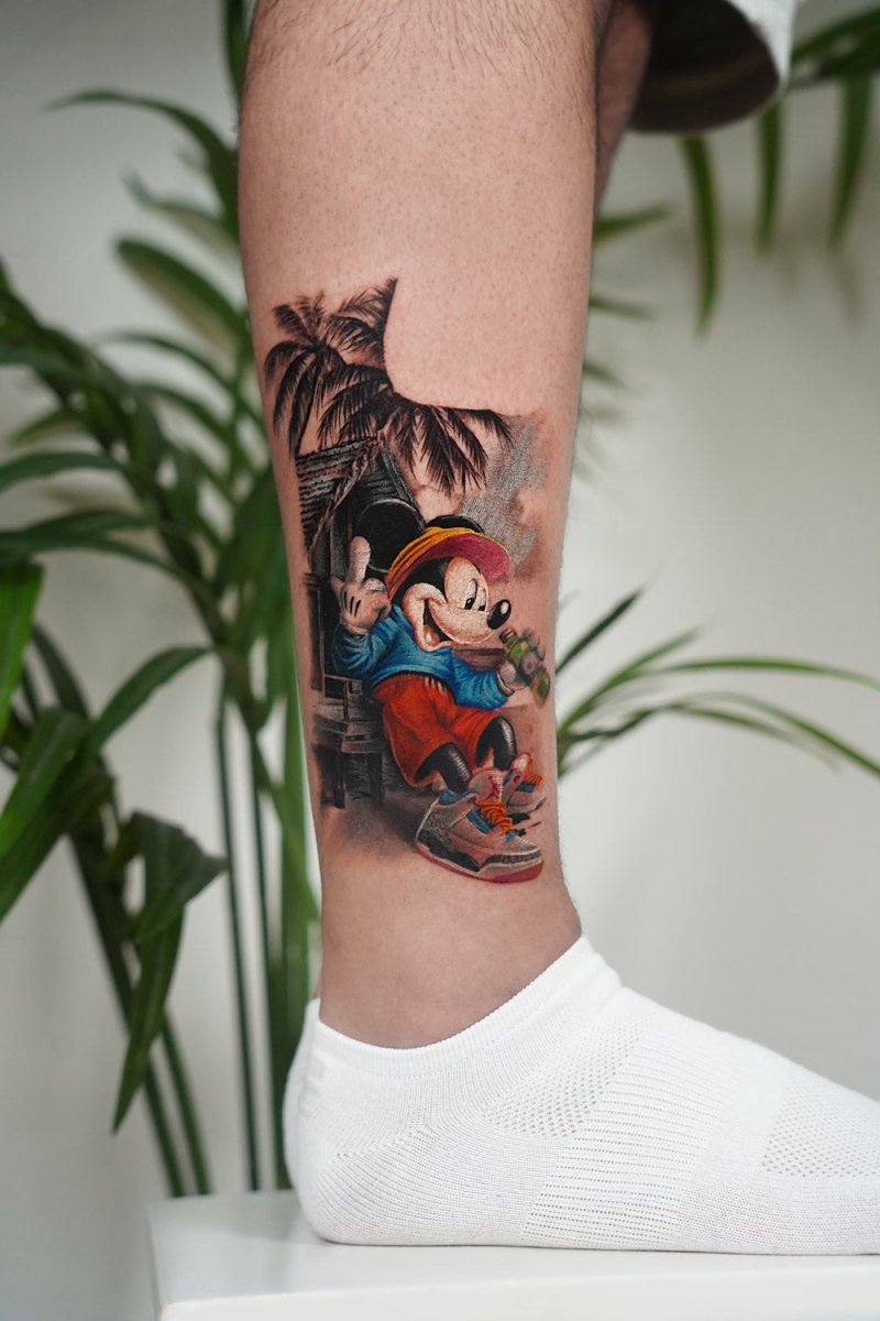 Amit Oliel - עמית אוליאל – קעקוע מקצועי בסטודיו John Boy Tattoo תל אביב