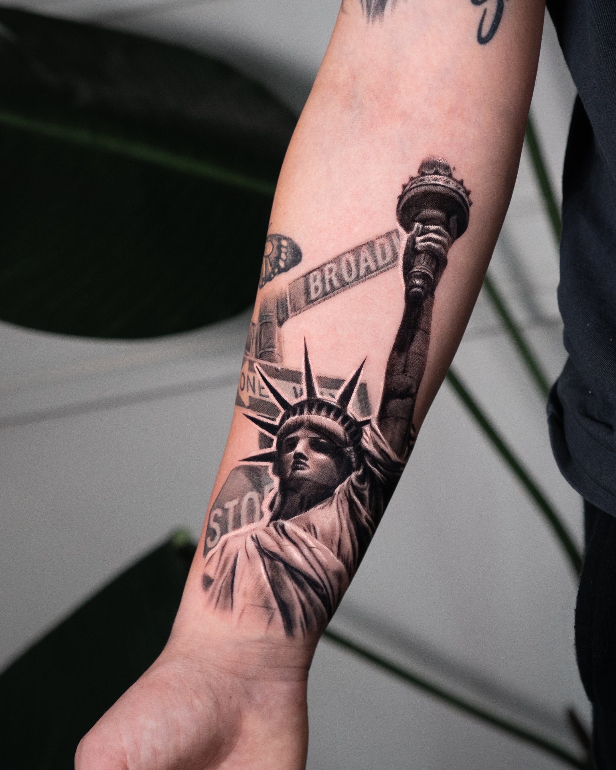 Ben Mishkit - בן מישקיט - John Boy Tattoo