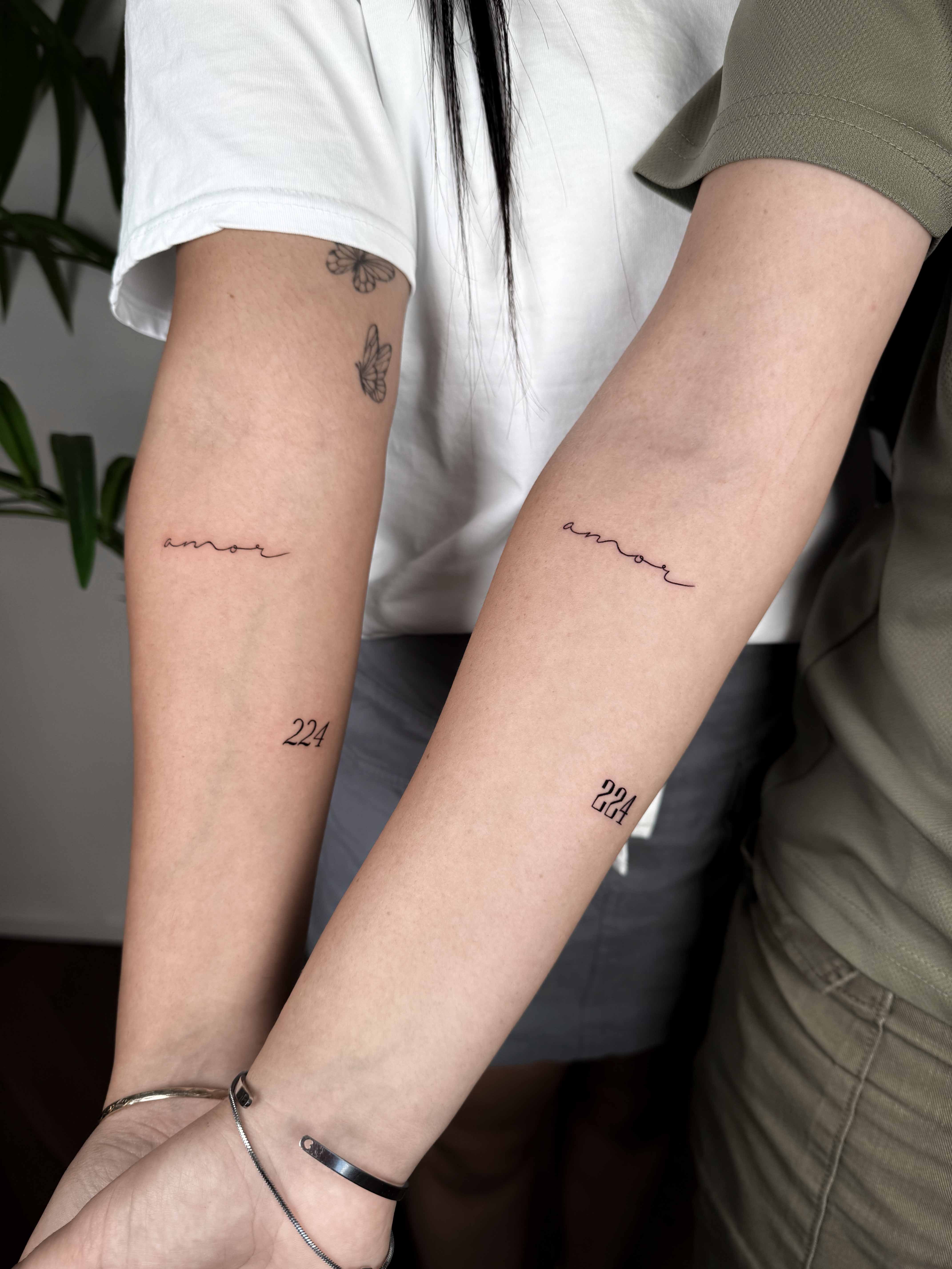 ג׳ון בוי קעקועים - קעקוע  זוגי - Couples Tattoo - John Boy Tattoo