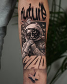 John Boy Tattoo large-tattoo-astronaut-butterflies-black-and-grey-forearm-grand-tatouage-astronaute-papillons-tatuaje-grande-astronauta-mariposas-john-boy-tattoo-israel