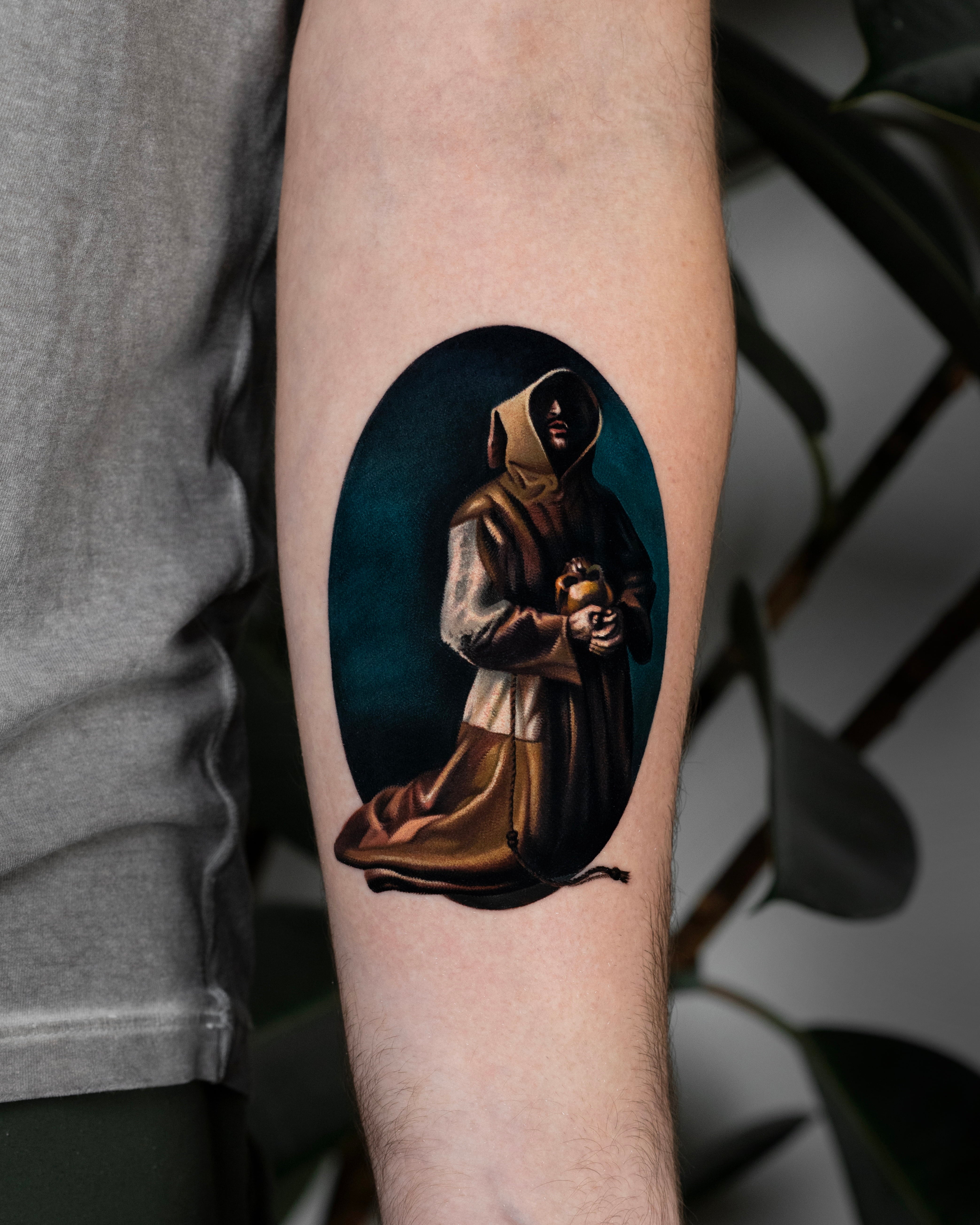 John Boy Tattoo small-tattoo-monk-color-realism-forearm-petit-tatouage-moine-avant-bras-tatuaje-pequeno-monje-antebrazo-john-boy-tattoo-israel