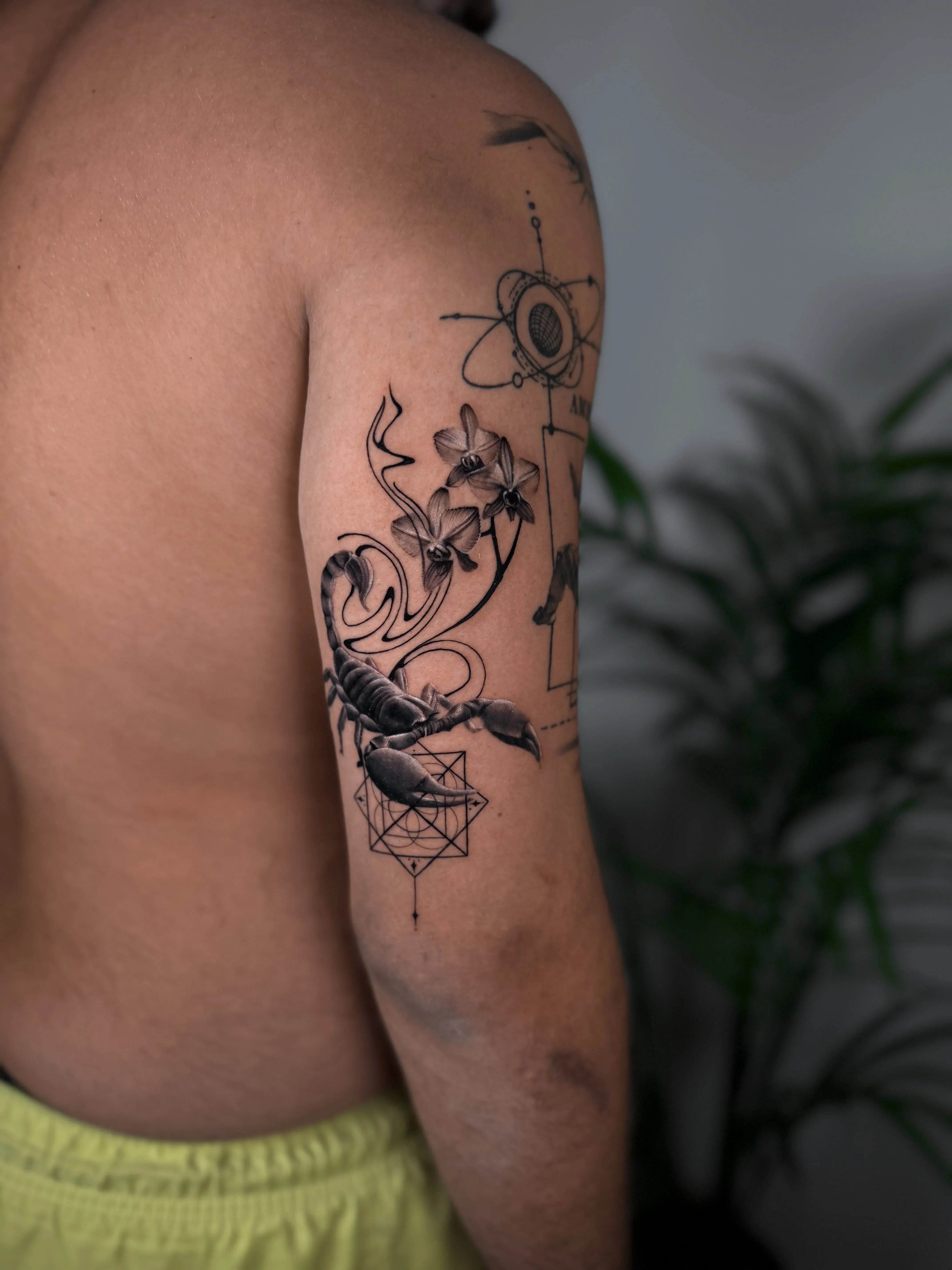 John Boy Tattoo Tattoo artist עדן רונן - Eden Ronen