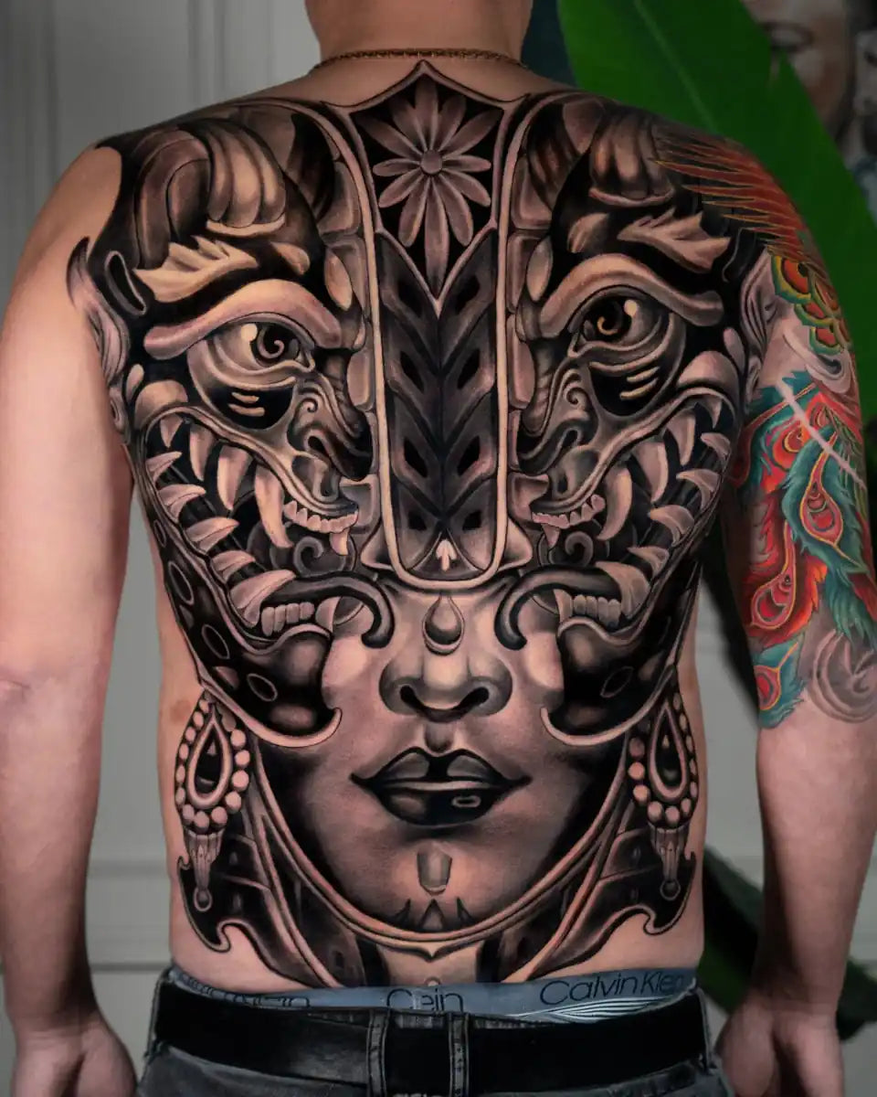 John Boy Tattoo Tattoo artist Nikita Dmitriev- ניקיטה דימטרייב