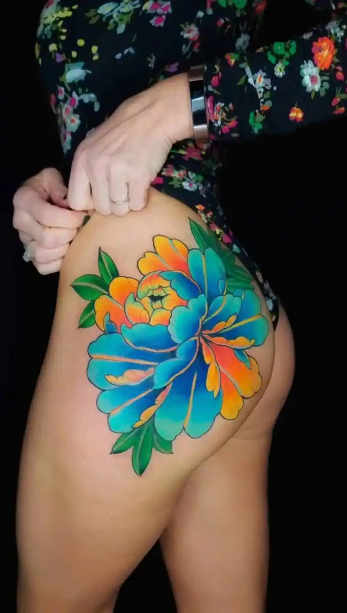 John Boy Tattoo Tattoo artist Nikita Dmitriev- ניקיטה דימטרייב