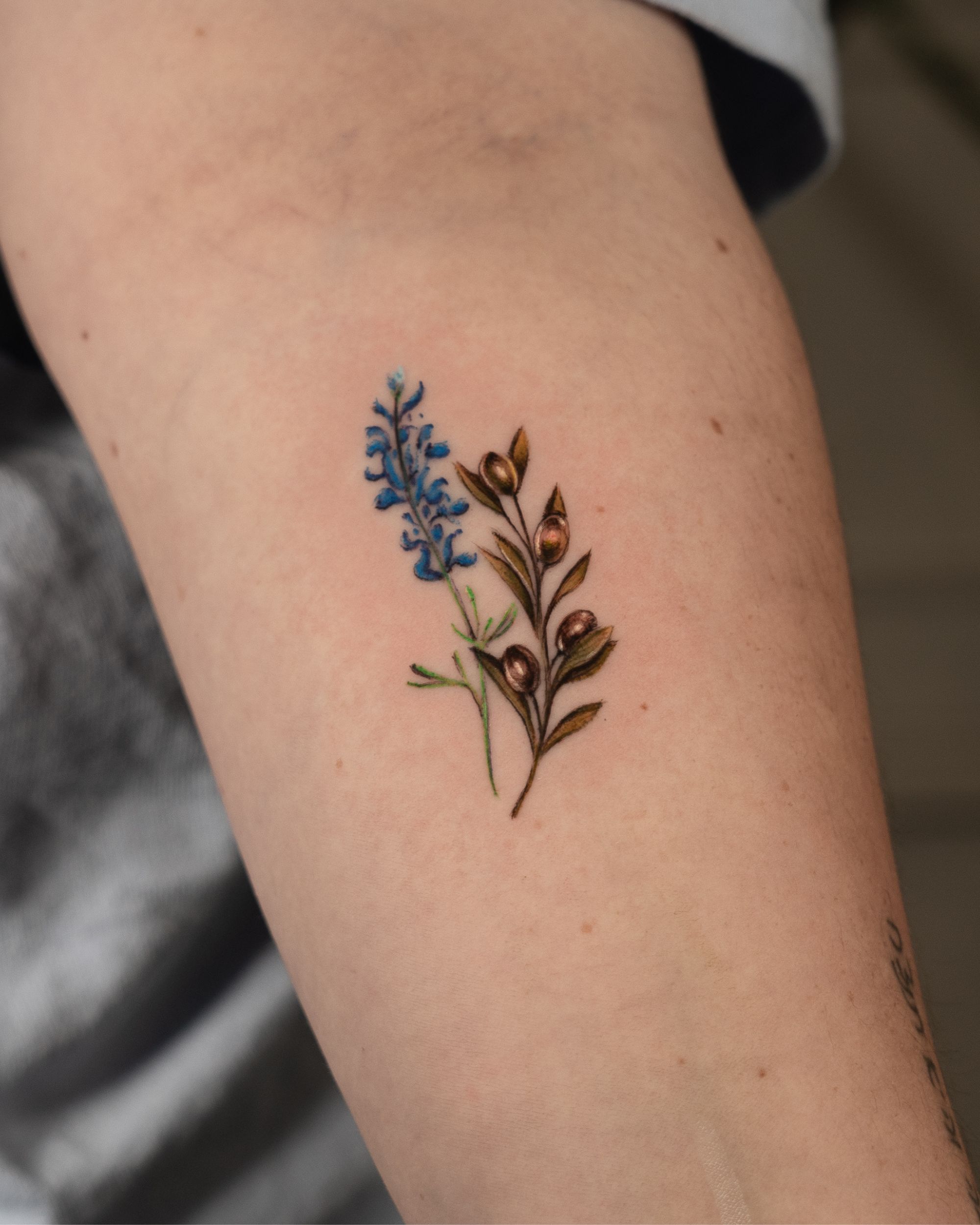 John Boy Tattoo Tattoo artist Vika Moshyna- ויקה מושינה