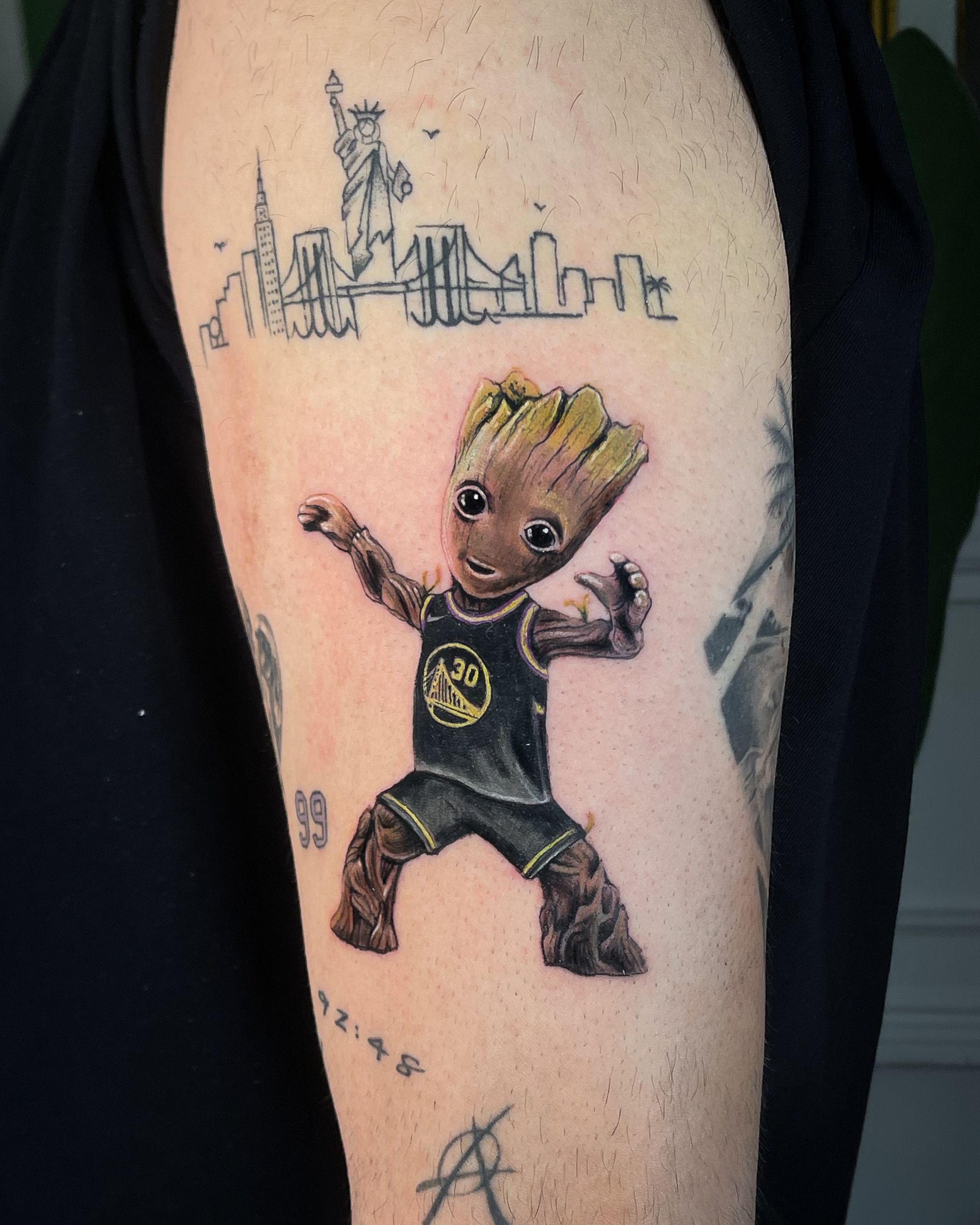 John Boy Tattoo Tattoo artist Vika Moshyna- ויקה מושינה