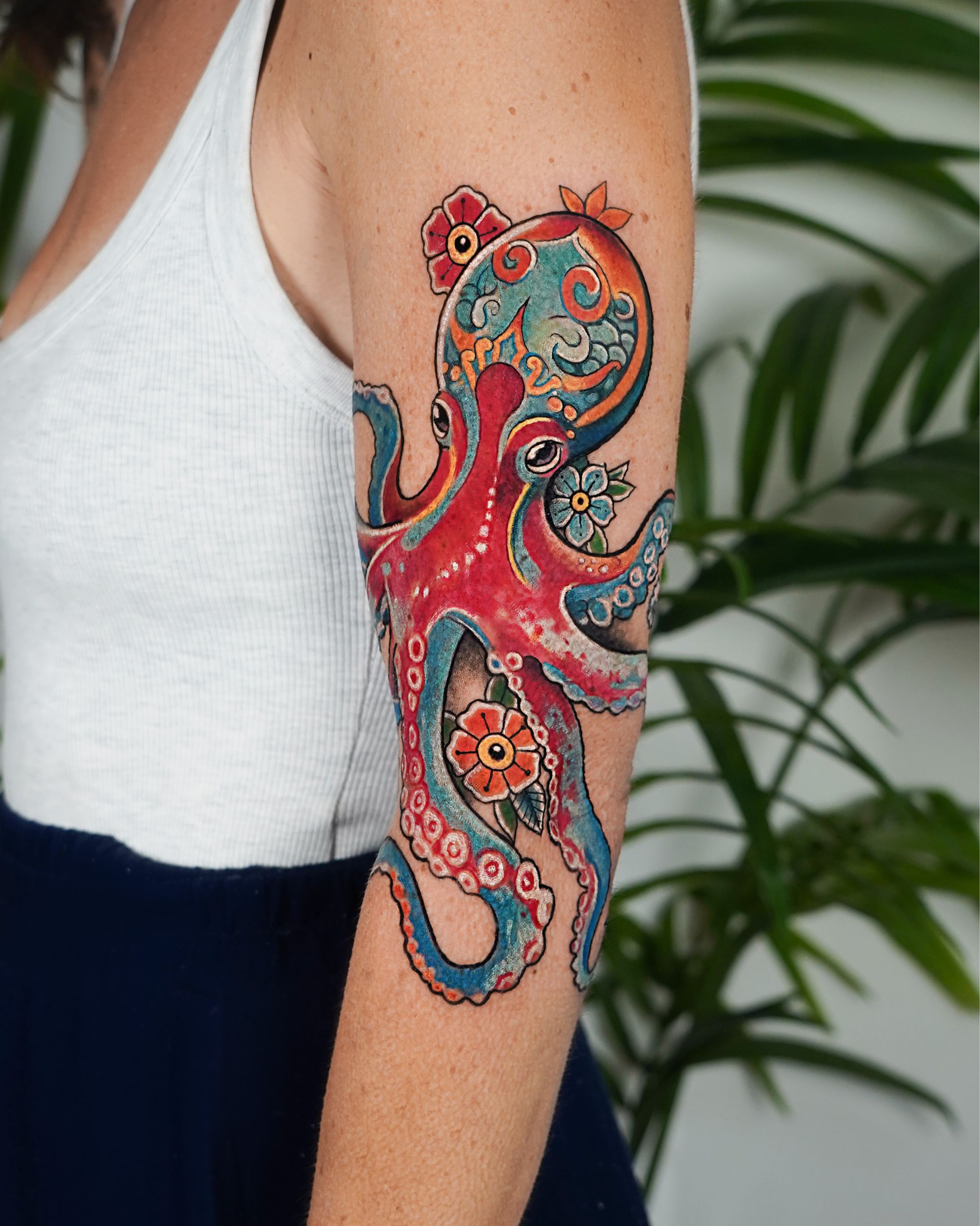 John Boy Tattoo Tattoo artist Vika Moshyna- ויקה מושינה