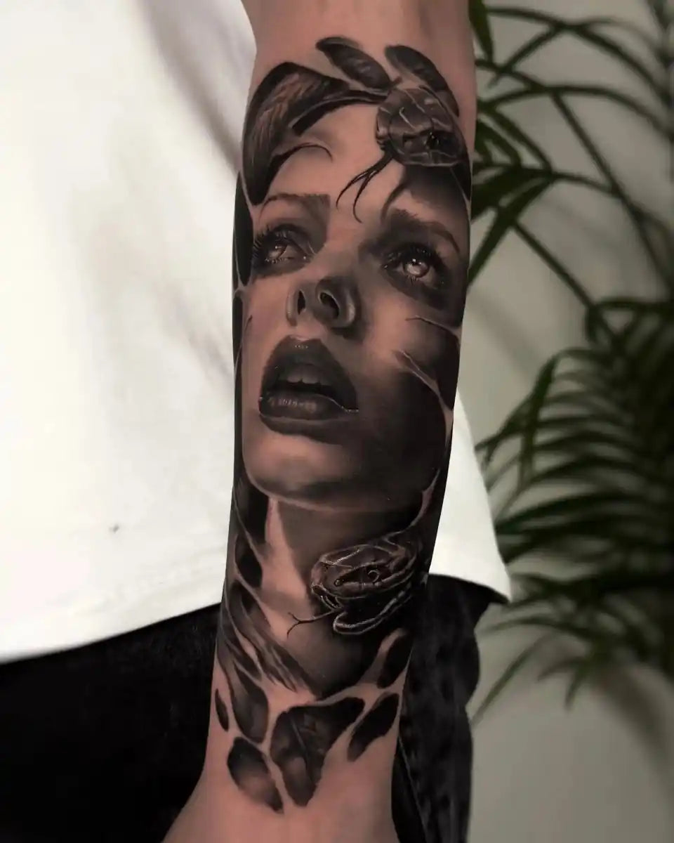 John Boy Tattoo Tattoo artist Yoav Hatan- יואב חתן