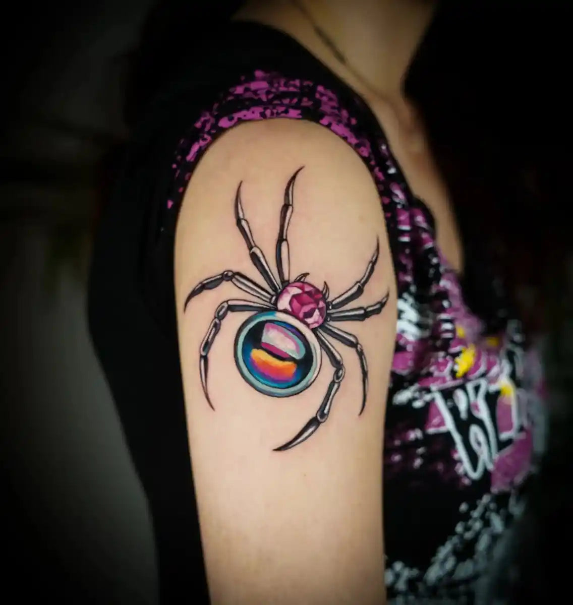 John Boy Tattoo Vika Moshyna- ויקה מושינה