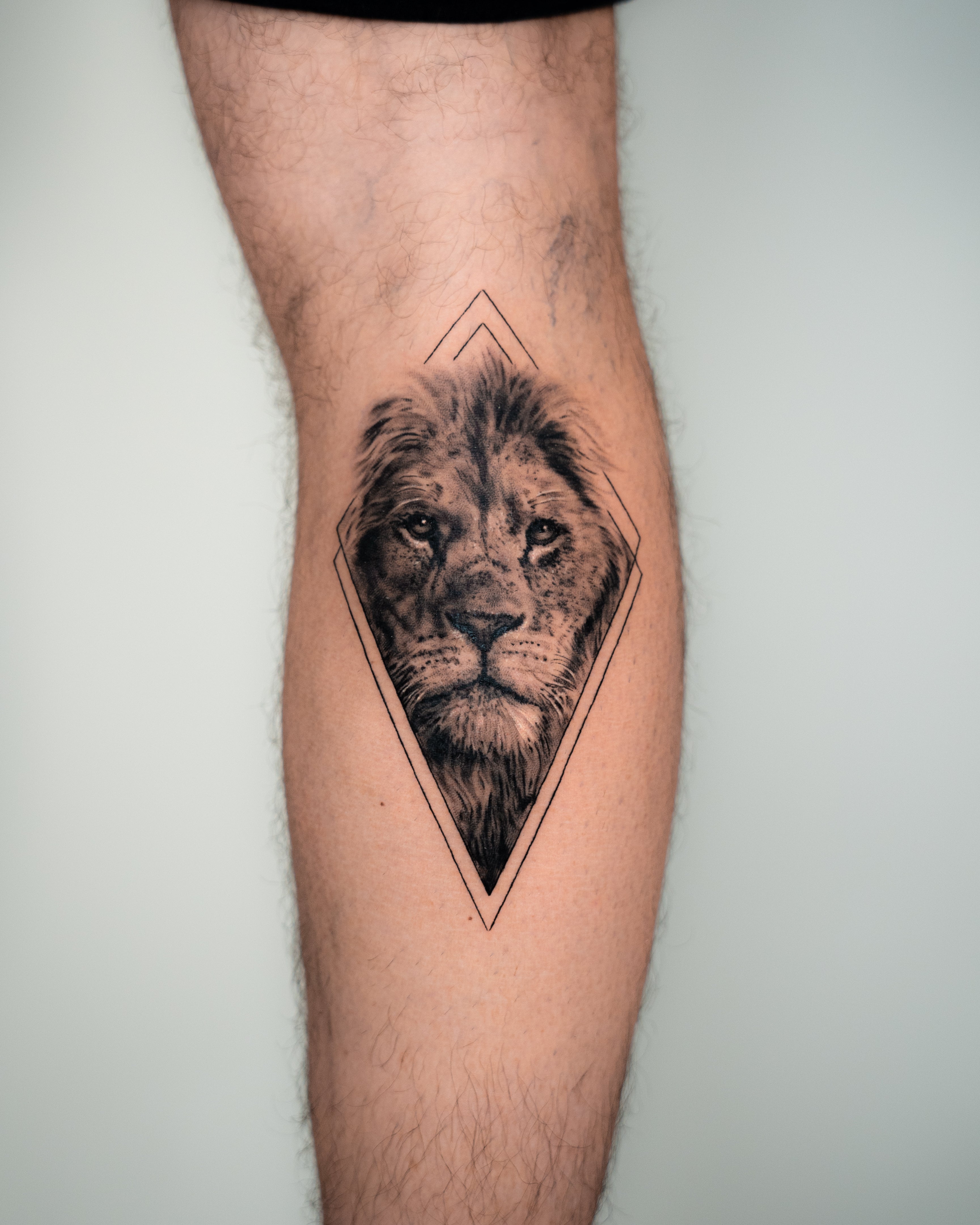 Nikita Dmitriev - ניקיטה דימטרייב - John Boy Tattoo