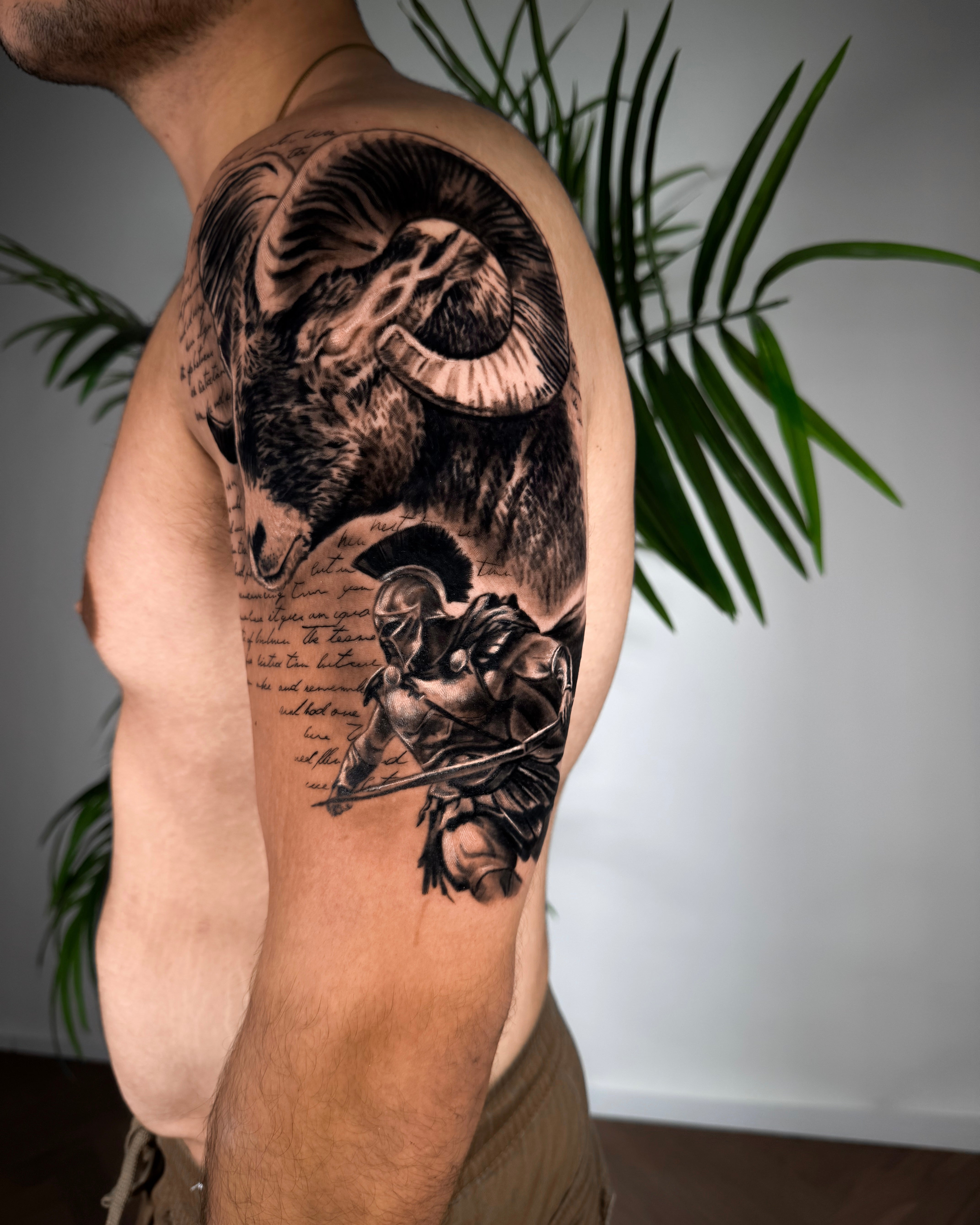 Omri Ben Harosh - עומרי בן הרוש - John Boy Tattoo