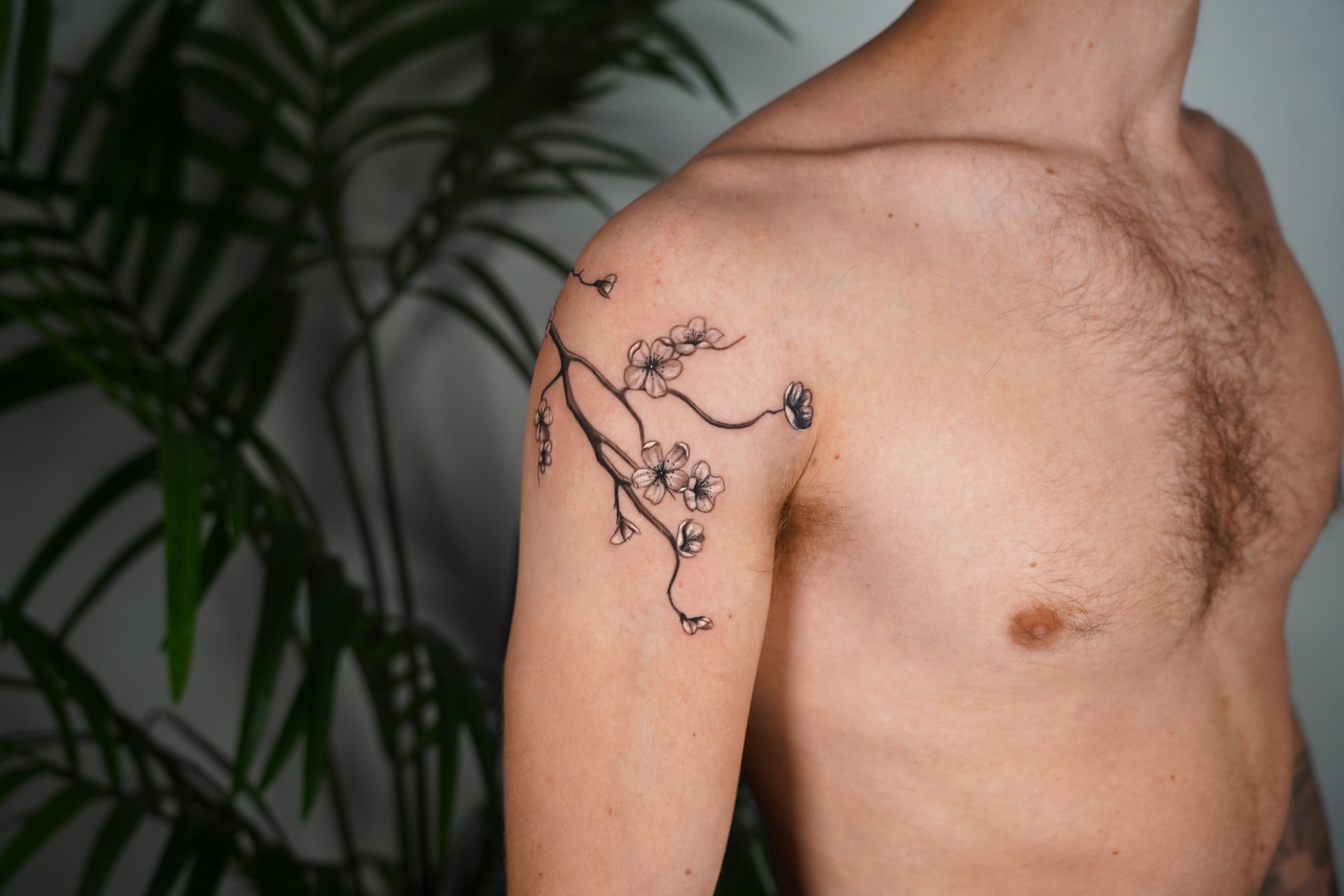Omri Ben Harosh - עומרי בן הרוש - John Boy Tattoo