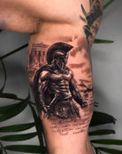 Omri Ben Harosh - עומרי בן הרוש – קעקוע מקצועי בסטודיו John Boy Tattoo תל אביב