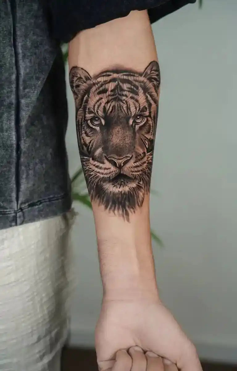 Shon Kogan - שון קוגן - John Boy Tattoo