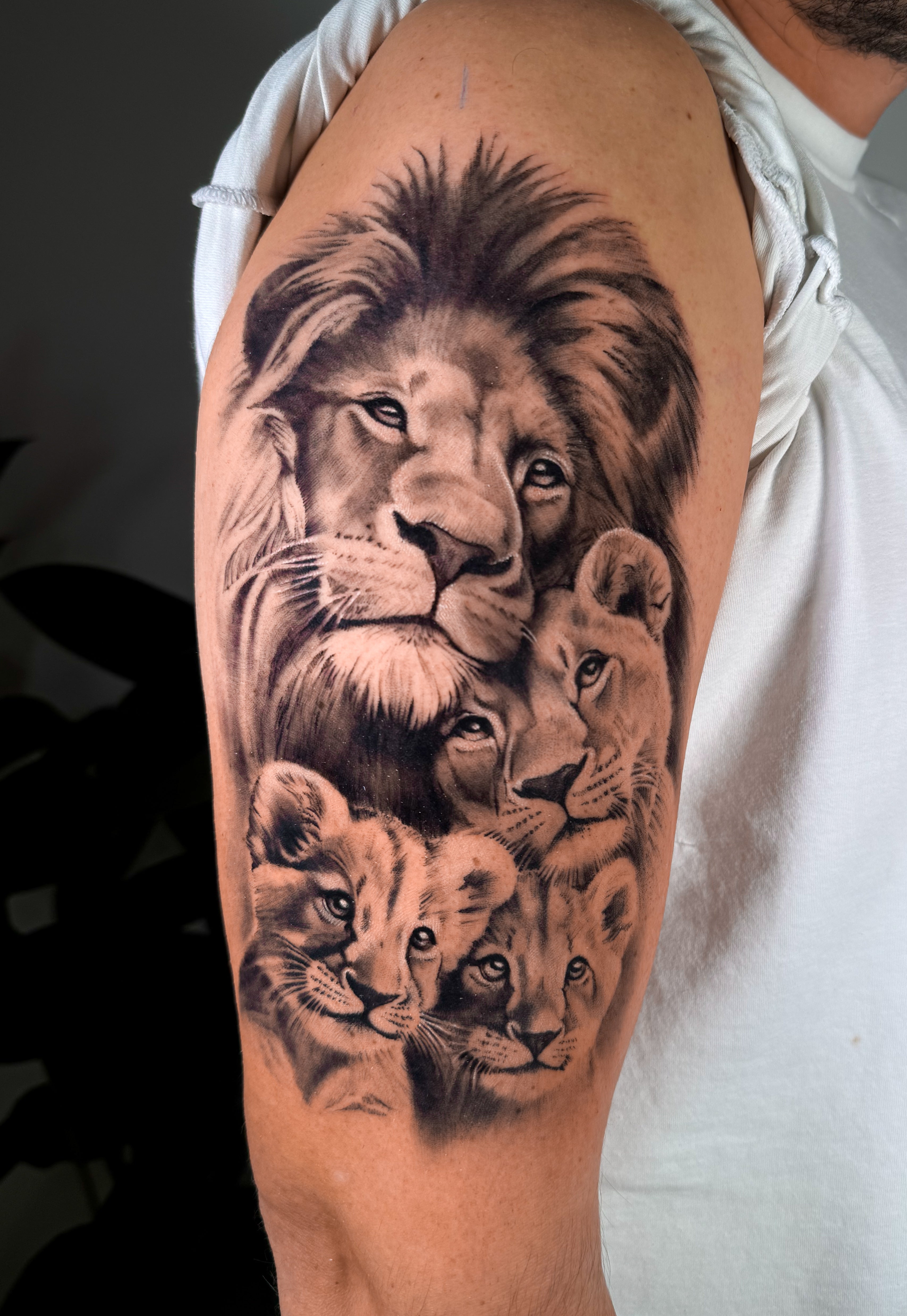 Vera Rubinchik - ורה רובינציק - John Boy Tattoo