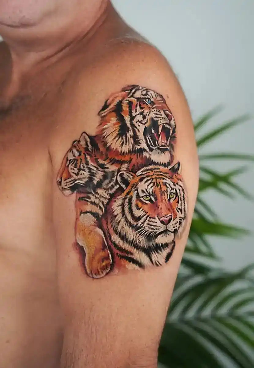 Vika Moshyna - ויקה מושינה - John Boy Tattoo