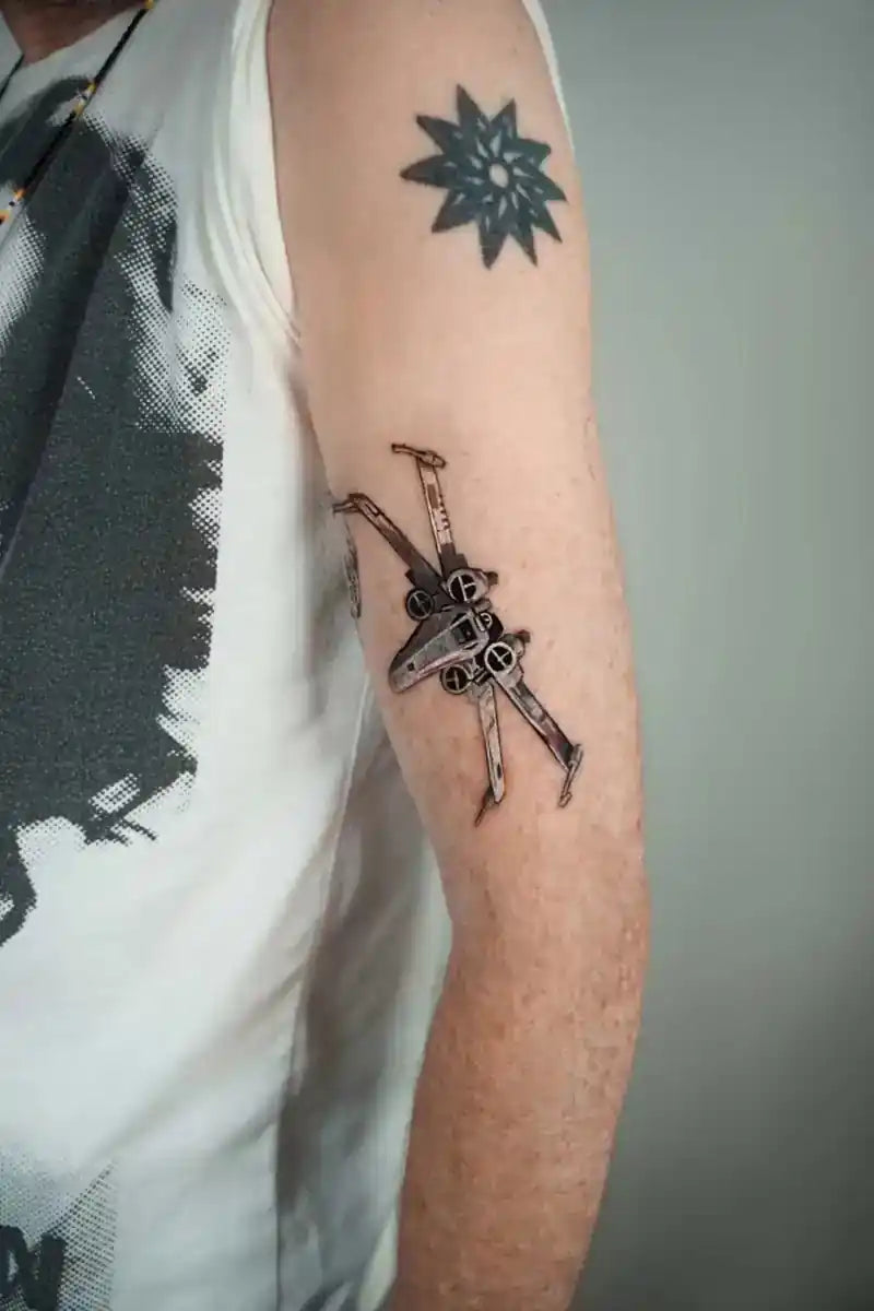 Vika Moshyna - ויקה מושינה – קעקוע מקצועי בסטודיו John Boy Tattoo תל אביב